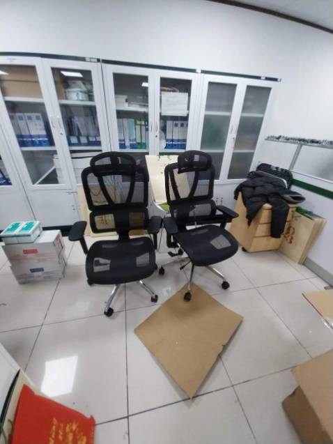 Thêm một lần tin tưởng ở Shop quen và không làm mình thất vọng, chất lượng ghế tốt, ghế có khá nhiều tính năng hay ho
Độ uy tín và dịch vụ shop này không phải bàn các bác nhé! Thêm một lần tin tưởng ở Shop quen và không làm mình thất vọng, chất lượng ghế tốt, ghế có khá nhiều tính năng hay ho
Độ uy tín và dịch vụ shop này không phải bàn các bác nhé!