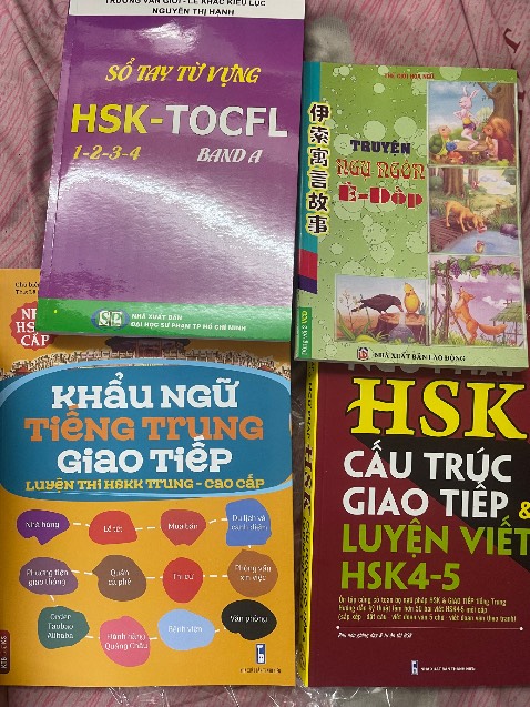 Giao hàng rất nhanh 
Nội dung sách khá hay !!