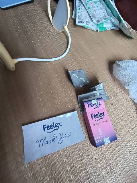 Công cụ tuyệt vời cho màn Fingering. Cực kỳ tuyệt vời để cho nàng chỉ biết nằm im mà hưởng thụ ạ. Tuyệt lắm hihi Công cụ tuyệt vời cho màn Fingering. Cực kỳ tuyệt vời để cho nàng chỉ biết nằm im mà hưởng thụ ạ. Tuyệt lắm hihi