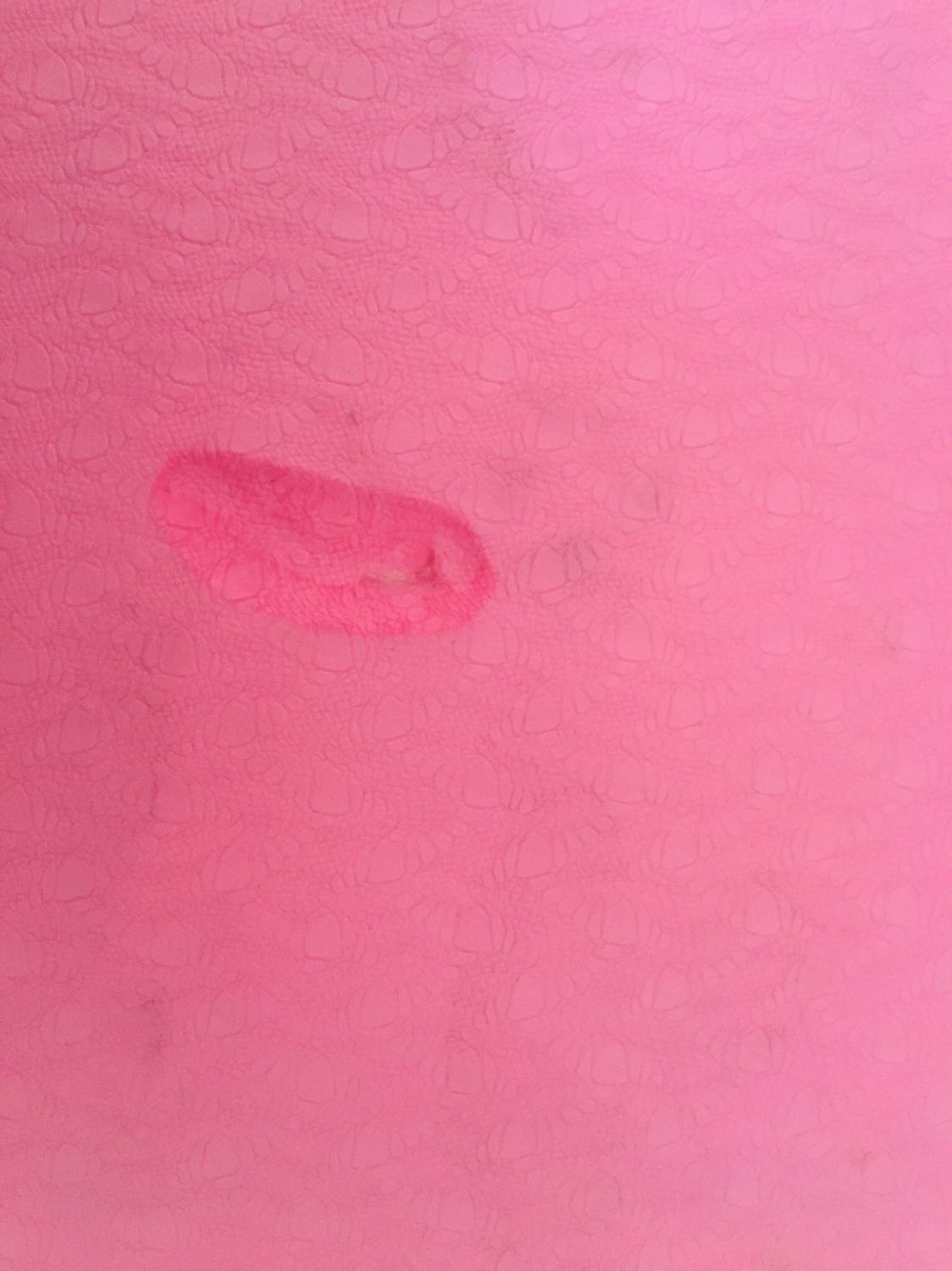 Thấy Tiki uy tín mua 1 lúc 2 tấm và kết quả thất vọng ê chề. Cả 2 tấm đều dơ, cũ và có lỗ bự chảng. Chẳng lẽ hàng sales Ko cần quan tâm chất lượng?