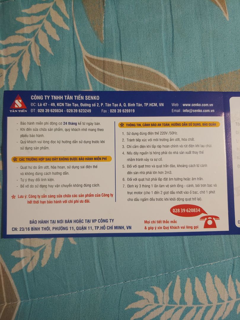 Shop giao hàng nhanh trưa hqua đặt là sáng hôm sau có hàng tốc độ ngang hoả tốc của *** luôn, đúng mẫu mã, bảo hành đầy đủ, quạt rất mát gió to không ồn, linh kiện còn mới rất cứng cáp, nguyên vẹn. Cho shop 5 sao liền ^^