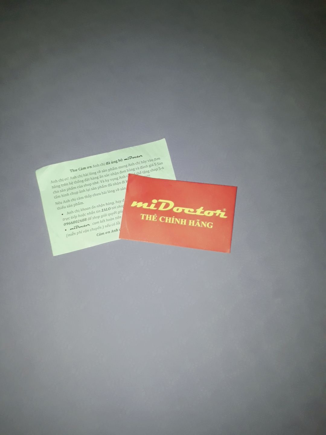 Tiki chưa bh làm mk thất vọng về khoản giao hàng cả vì đặt tối hôm trước thì hôm sau có luôn. Mà chị shipper còn rất nhiệt tình, lặn lội mưa to sấm chớp để giao hàng cho mk dù đường chỗ nhà mk bị ngập nước. Còn thảm đẹp, dày và êm lắm nha mọi ngừi không cóa gì để chê cả.