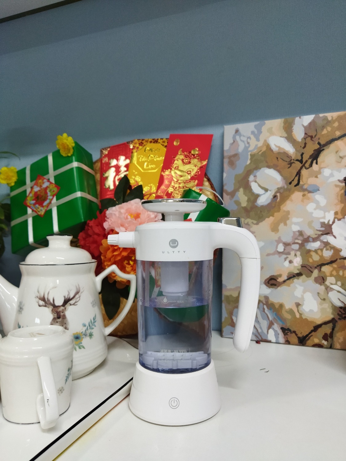 Dễ sử dụng, sản xuất ra anolyte chỉ cần muối và nước. Tẩy được các vết ố trên cốc lâu ngày,khử khuẩn tốt.  Sản phẩm như thế này nên trở thành thói quen sử dụng hàng ngày trong các gia đình.