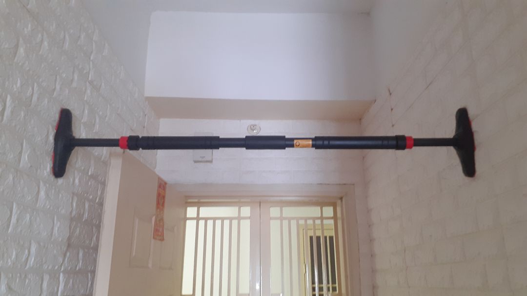 Sản phẩm đúng hình ảnh. Gia công chắc chắn. Chất lượng đúng giá. Lắp đặt dễ. Mọi người cần nhớ đọc kĩ hướng dẫn. Tôi dùng xà hàng ngày được 3 tháng rồi, không thấy có vấn đề gì. Nói chung là tốt. Mn nên mua nếu như sống ở căn hộ và ko có chỗ lắp xà đóng tường. Nói trước là nếu lắp thẳng tường sẽ làm bong vữa với sơn. Sản phẩm đúng hình ảnh. Gia công chắc chắn. Chất lượng đúng giá. Lắp đặt dễ. Mọi người cần nhớ đọc kĩ hướng dẫn. Tôi dùng xà hàng ngày được 3 tháng rồi, không thấy có vấn đề gì. Nói chung là tốt. Mn nên mua nếu như sống ở căn hộ và ko có chỗ lắp xà đóng tường. Nói trước là nếu lắp thẳng tường sẽ làm bong vữa với sơn.