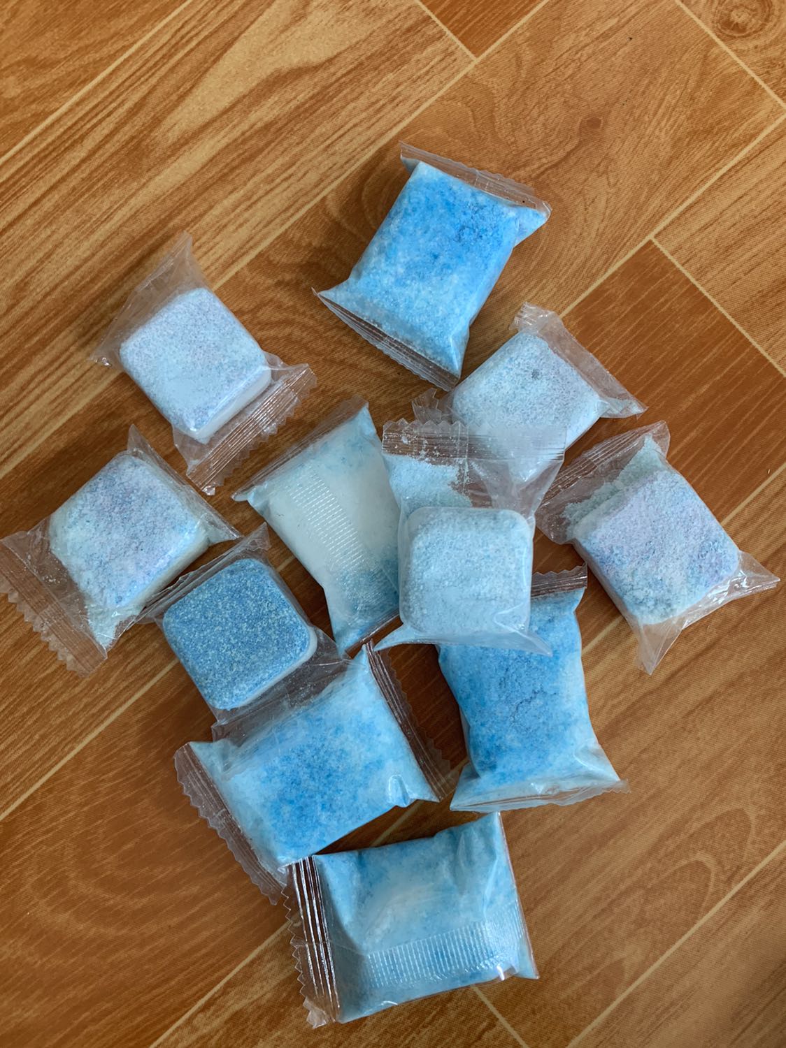 Giao hàng nhanh.
Kb do đóng gói hay giao hàng mà nhiều viên bị nát