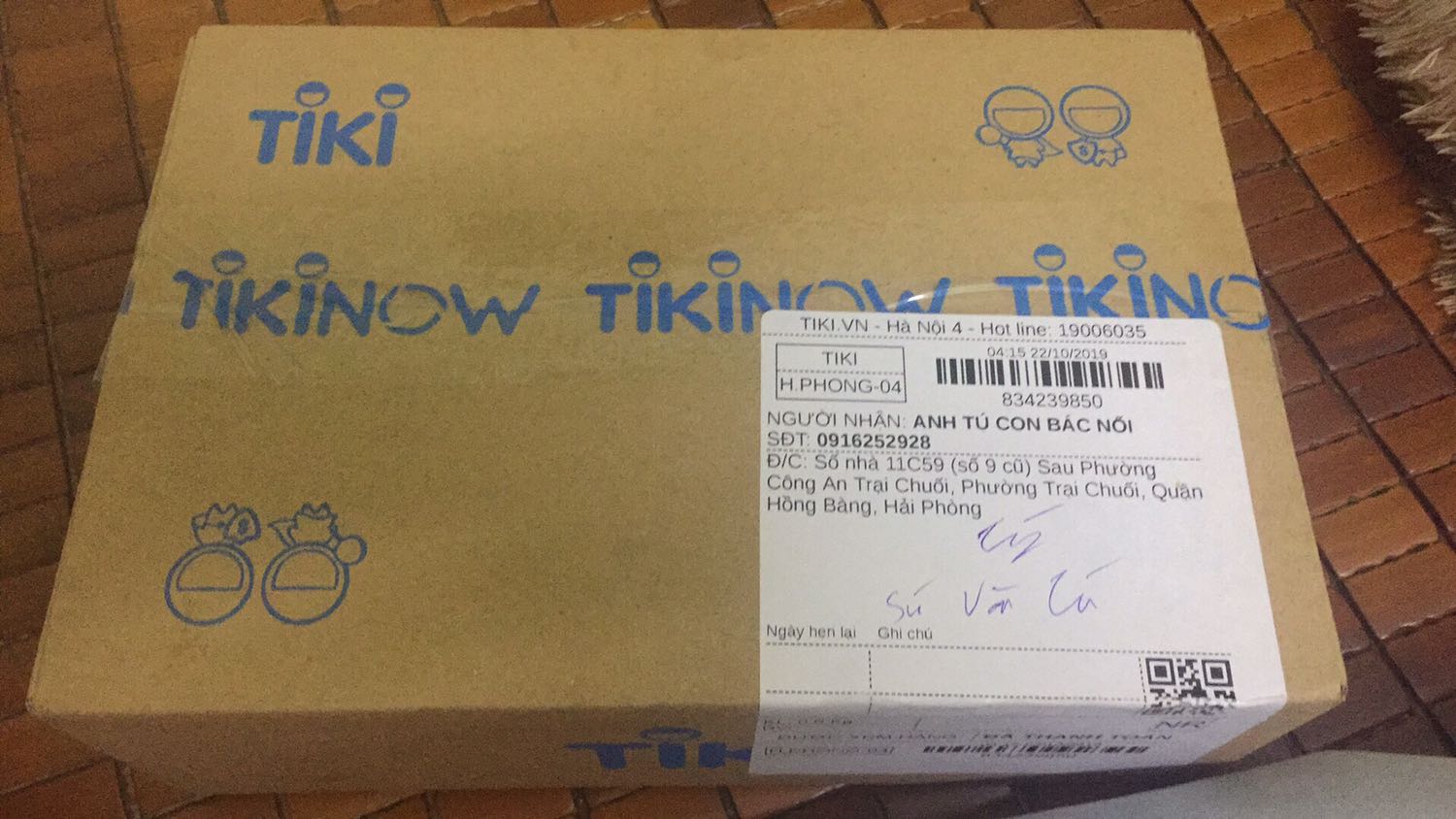 Giao hàng nhanh chóng
Đóng gói đẹp mắt
Mẫu mã đúng dư quảng cáo
Chất liệu có vẻ hơi mỏng
Chất lượng thì cần thẩm :)))))