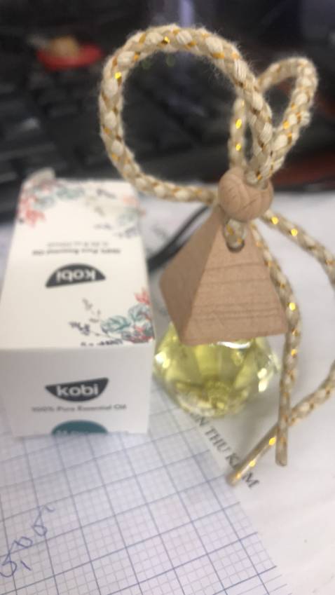 Đóng gói cần thận, giao hàng nhanh. Hộp đẹp và sản phẩm có mùi thơm dễ chịu.