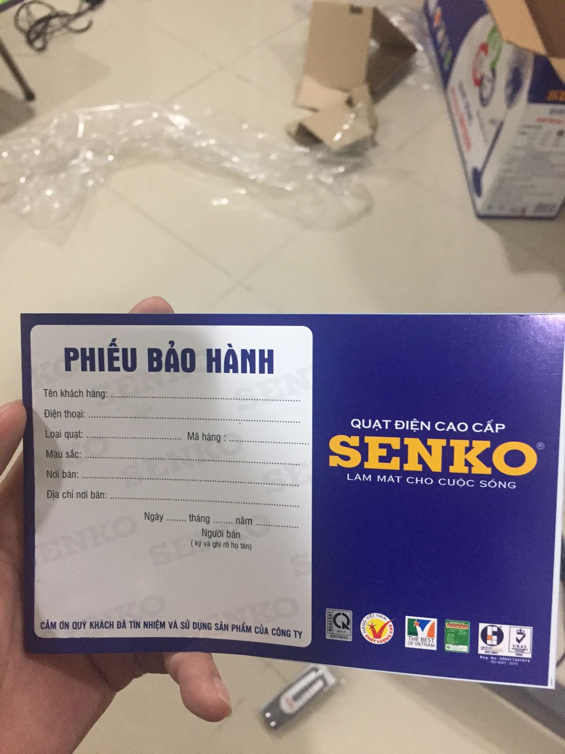 Đã mua và rất hài lòng. Đặt hàng lúc 2h trưa mà 4h đã nhận được rồi, TikiNow ko bao giờ làm mình thấy vọng. Quạt y như mô tả do tới 7 cánh nên rất là mát, quạt mạnh nhưng không gây ồn. Nói chung mình ưng sản phẩm lắm. Sẽ ủng hộ Tiki và shop nữa