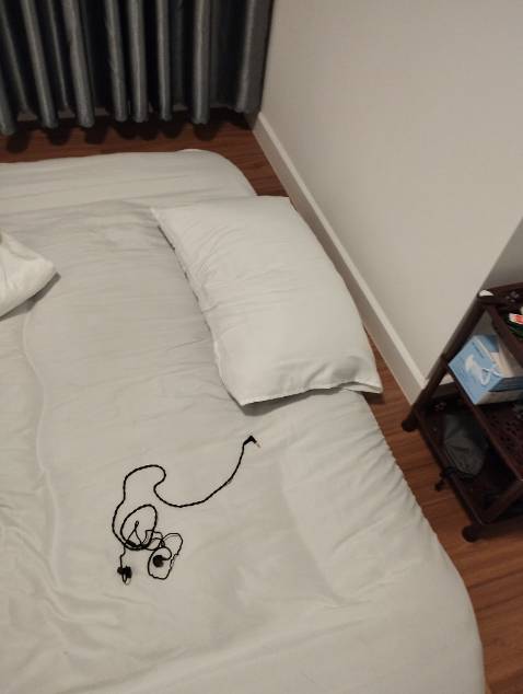 Chất liệu mềm mịn thấm hút tốt nằm rất êm sử dụng rất tốt