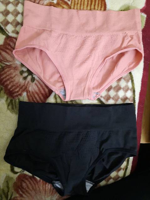 Hàng ko giống hình, cạp thấp ko cao ko gen bụng, như quần bình thường, thất vọng luôn