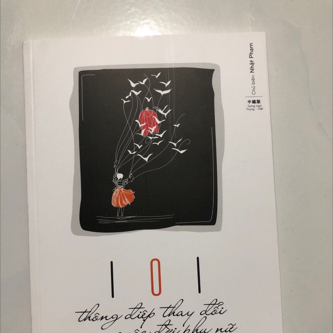 Sách đẹp, chữ in rõ, giấy ko ok lắm, nhưng phù hợp giá tiền