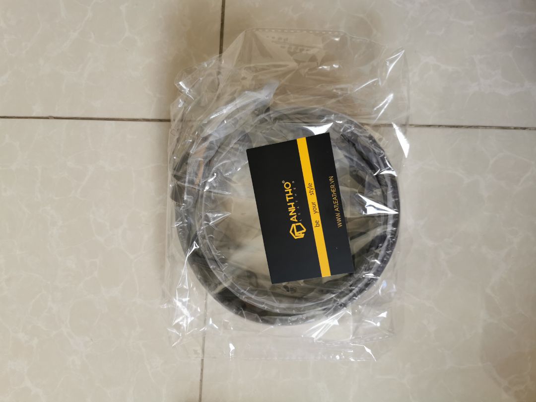 Giao hàng nhanh.
Đóng gói cẩn thận.
Mẫu mã nhìn thì Ok nhưng phải xài 1 thời gian mới đánh giá chất lượng được.