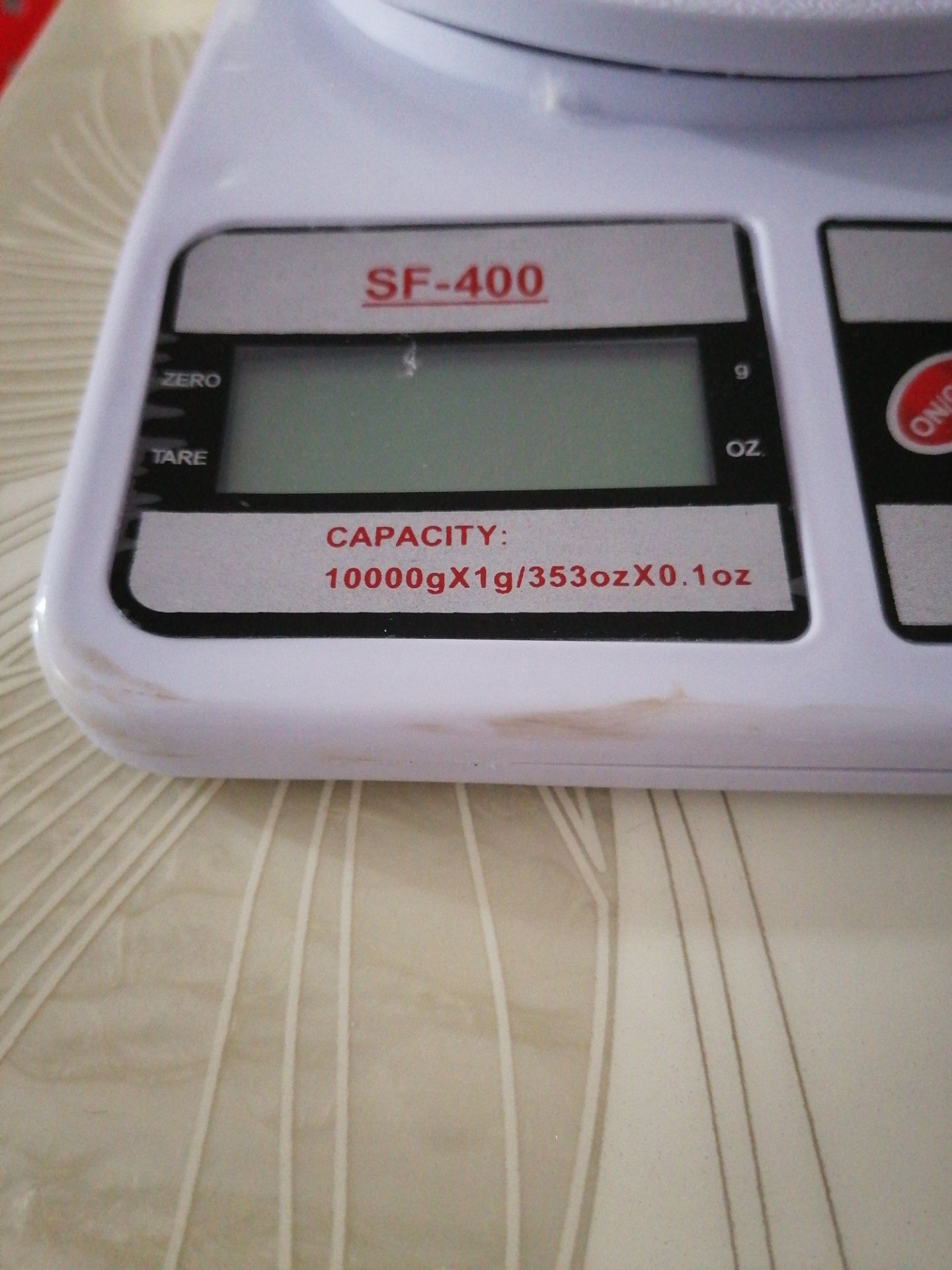 Giao hàng rất mau nhưng cân bị lỗi, khg sử dụng được, đã vậy còn giao cân cũ đến mình, bị móp và dơ, kỳ này rất thất vọng với Tiki Giao hàng rất mau nhưng cân bị lỗi, khg sử dụng được, đã vậy còn giao cân cũ đến mình, bị móp và dơ, kỳ này rất thất vọng với Tiki