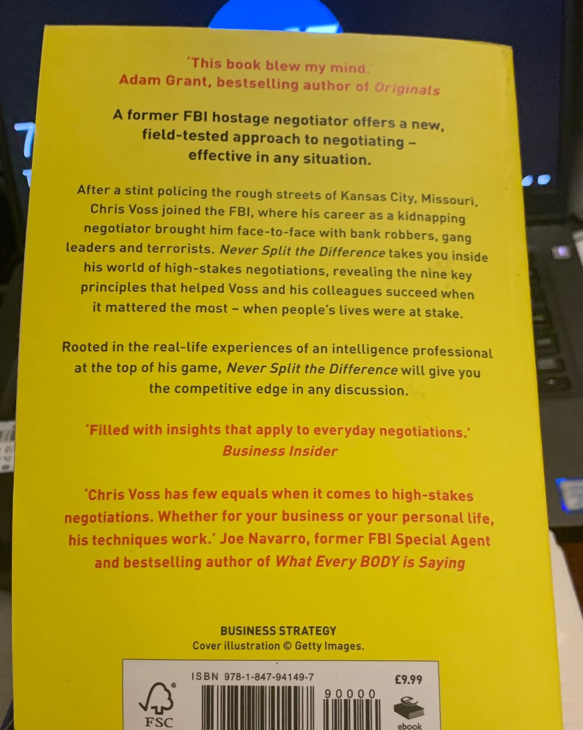 Sách tốt, nội dung hay. Nên đọc.