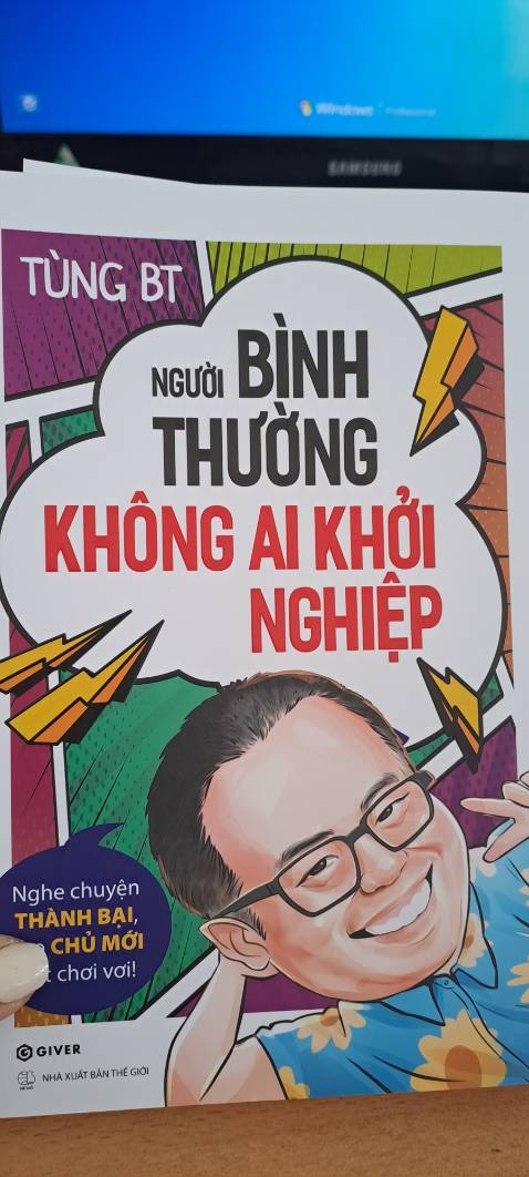 Sách khởi nghiệp mà viết lạ lắm, vui vui, *** xí, kiểu vừa học được kinh nghiệm, vưa giải trí