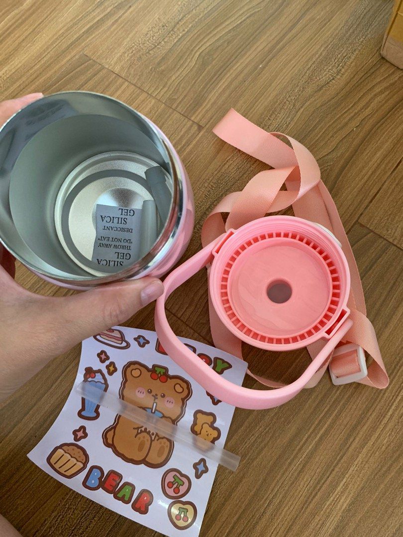 Bình siêu đẹp bên ngoài láng mịn, in tên sắt nét rõ ràng thích quá đi mất. Dùng tốt sẽ giới thiệu cho anh chị em dùng nữa 😍