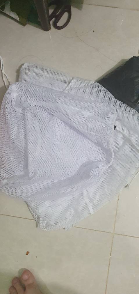 Không giống như quảng cáo, mô tả.
Túi chỉ 1 lớp, rất mỏng, không logo Không giống như quảng cáo, mô tả.
Túi chỉ 1 lớp, rất mỏng, không logo