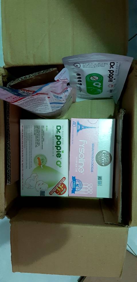 Giao đúng hàng, hộp có 40 tuýp nhỏ, chưa sử dụng nên chưa biết hiệu quả. Giao hàng nhanh.