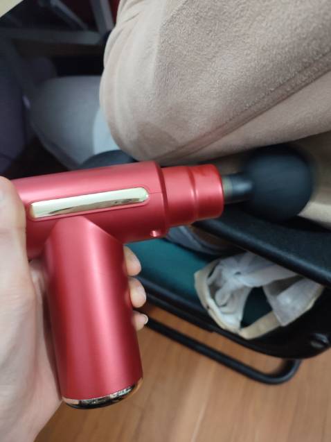 Máy đúng màu, đúng mẫu, cầm tay nhỏ xinh, shop đóng gói cẩn thận, giao hàng siêu nhanh( điểm cộng), ncl ưng, mua 2 cái tặng ông bà luôn