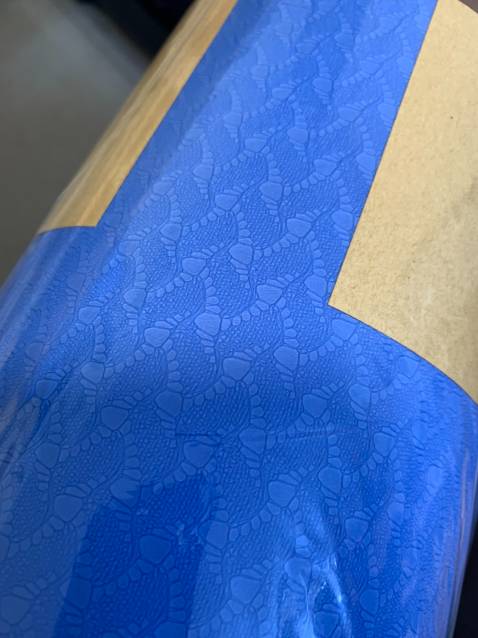 thảm to đùng luôn, dày đúng 1cm như ảnh chụp nhé... êm cực kỳ luôn,
Mình mới tập lân trc mua cải thảm mỏng nên bị đau hết đầu gối.
Thảm này thì ko đau tý nào luôn
cám ơn tiki, sẽ cố gắng ủng hộ nhiều nữa :D