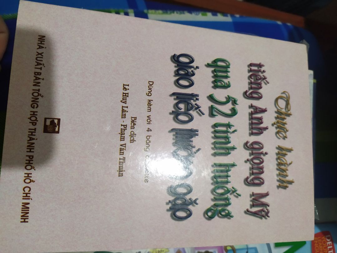 Người xưa đã có câu "Một kho vàng không bằng một nang sách" bởi sách là tài sản vô giá của nhân loại, sách giữ lại cho con người suy nghĩ, tâm tư tình cảm