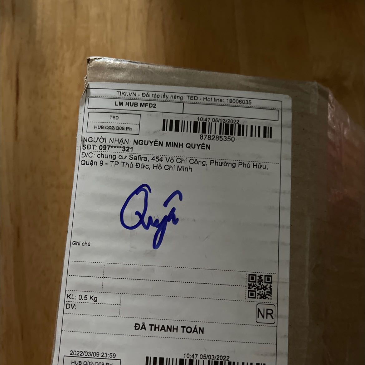 Mình đặt 5 hộp khẩu trang size M, nhưng tiki lại giao 4 hộp (2 hộp S, 2 hộp M). 
Tiki vui lòng kiểm tra lại giúp nha