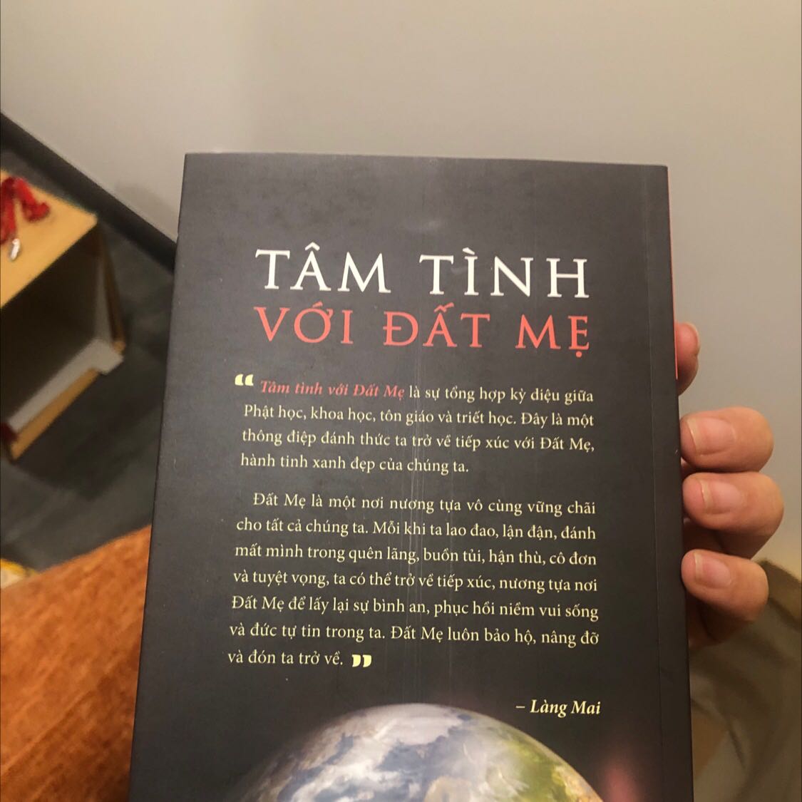 Mình chưa đọc nhưng hàng giao nhanh. Rất thichs sách của thầy Nhất Hạnh viết. Mình ưng lắm