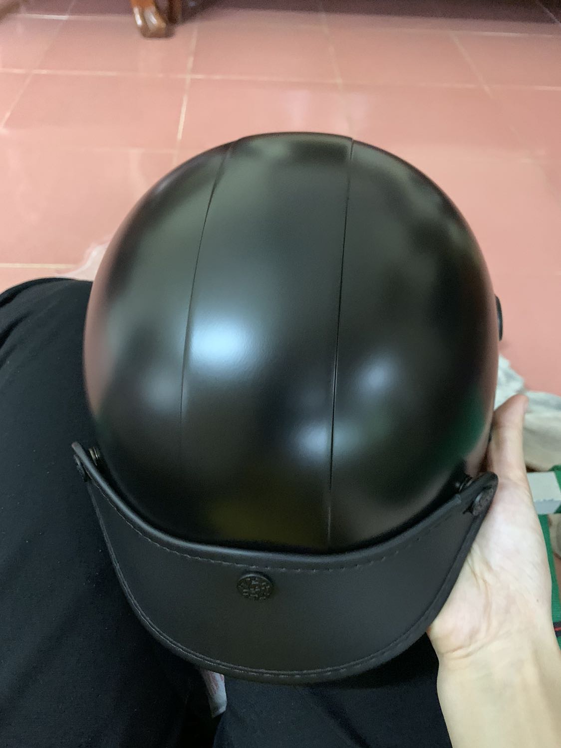 Sao k up đc videp nhở, nón xịn và nhẹ lm mng ạ. Trc mình có hai chiếc mua ở cửa hàng mà dùng đến h đc 6 năm rồi, bền lm, k hỏng j cả Sao k up đc videp nhở, nón xịn và nhẹ lm mng ạ. Trc mình có hai chiếc mua ở cửa hàng mà dùng đến h đc 6 năm rồi, bền lm, k hỏng j cả