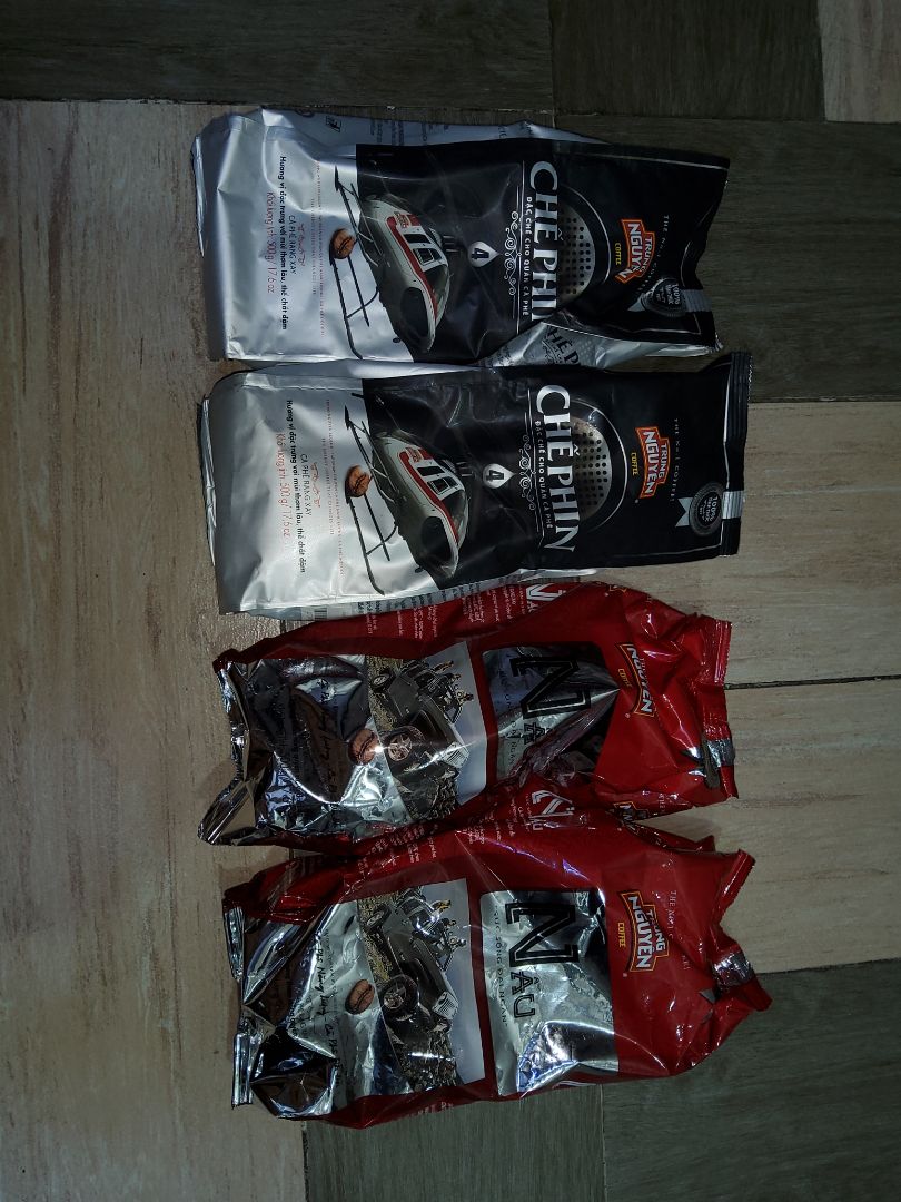 Sản phẩm đúng loại mình đặt. Nhà mình chỉ sử dụng cà phê của Trung Nguyên. Thông thường mình mua trực tiếp từ Legend của Trung Nguyên, nhưng đang dịch bệnh mình order từ Tiki. Tiki giao hàng nhanh trong ngày nên rất tiện. Thanks!