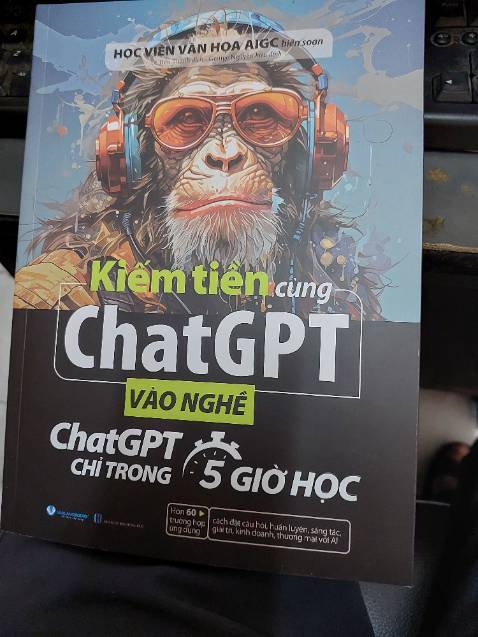 Cuốn sách đầu tiên trong bộ 3 cuốn. Hướng dẫn rõ ràng, có nhiều ví dụ thực tế.