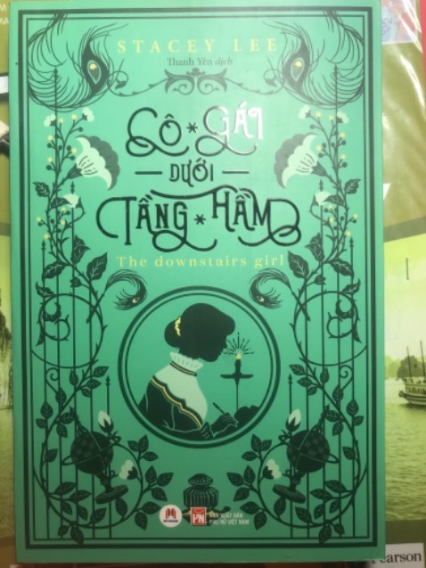 khổ sách nhỏ gọn dễ mang đi nhưng tôi ko muốn các cạnh của cuốn sách đi cong