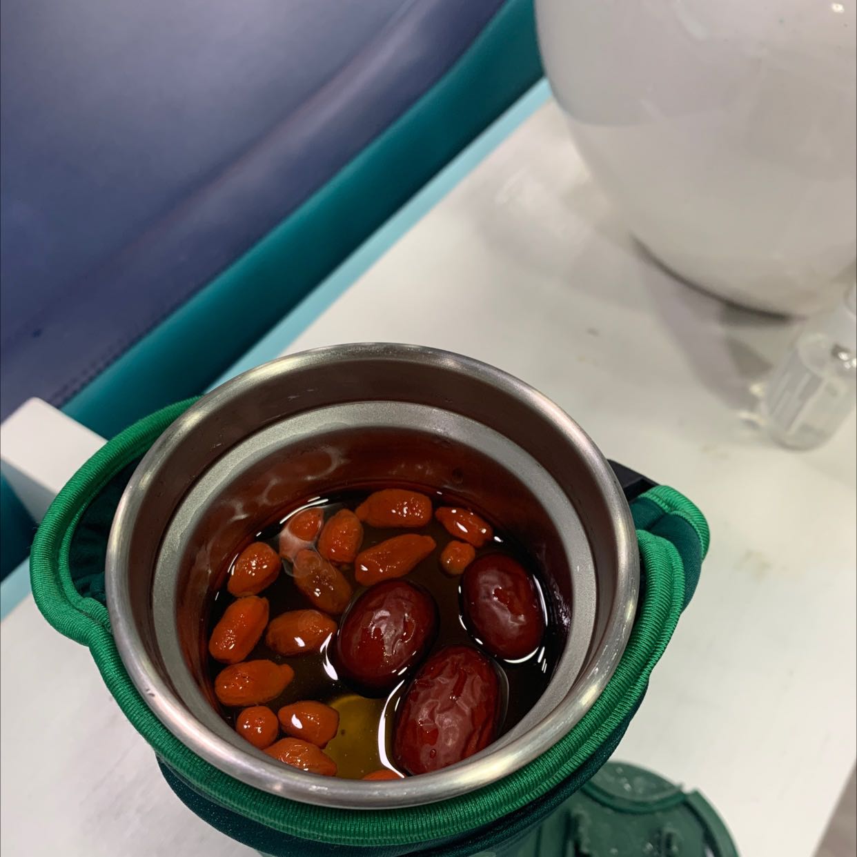 Tốt cho sức khoẻ . Ngày nào cũng 1 ly …( làm như hãm trà nhé)