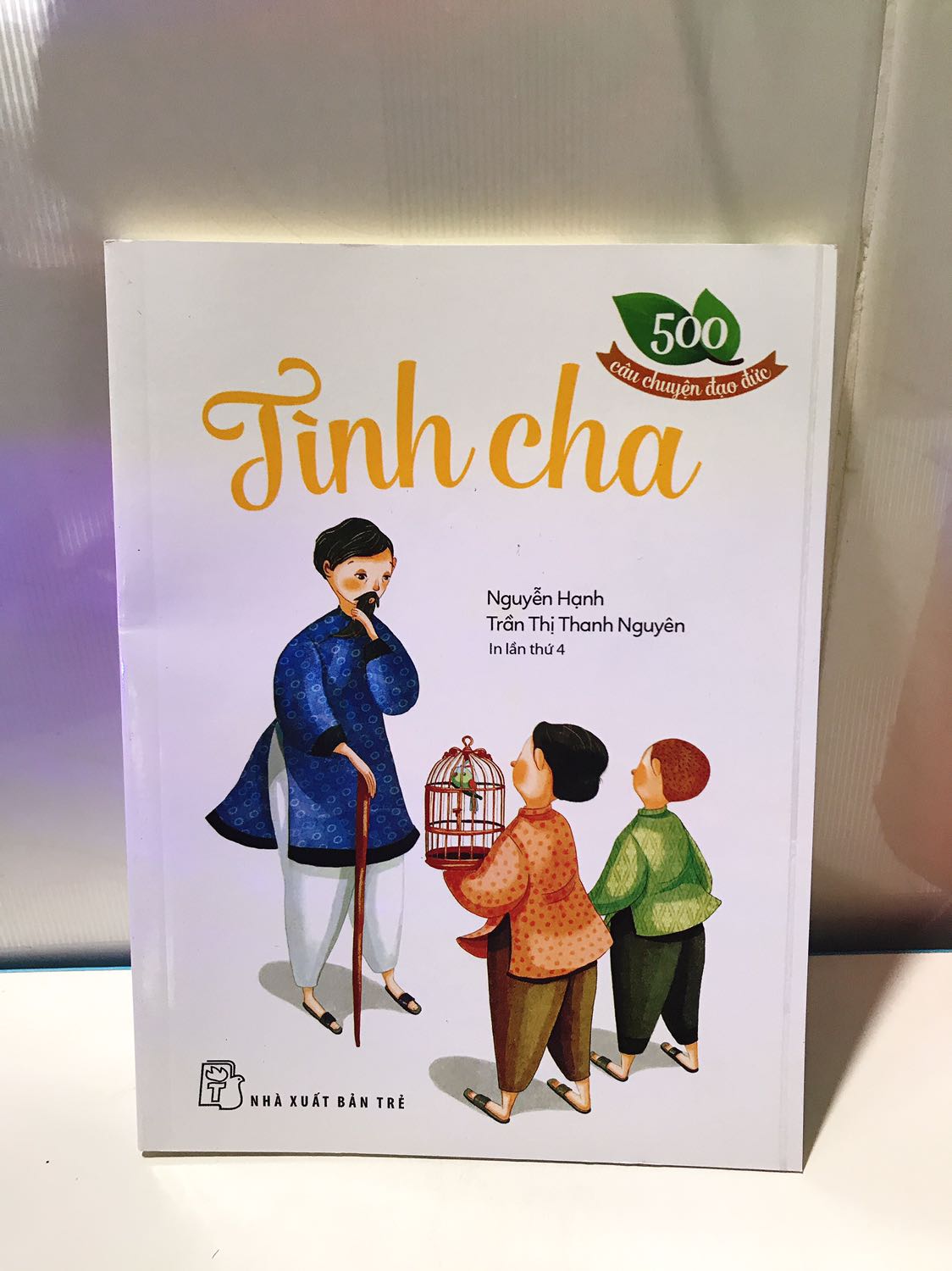 Sách mới. Ship nhanh. Bé nhà mình rất thích. Săn sale 1k quá hời cho 1 quyển sách thiếu nhi như này. Yêu Tiki ❤Chúc mừng sinh nhật Tiki nhé