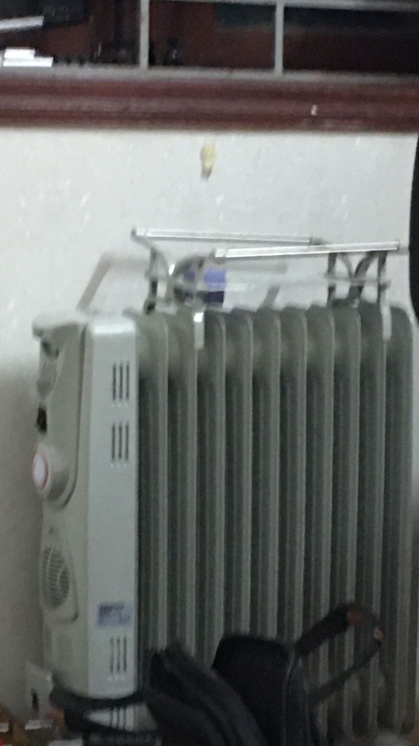 Ko biết TS do cấu trúc hay do lắp mà thanh cuối cùng không được khép kín như ngoài hình ảnh. Ấm vừa phải. Dịch vụ giao hàng tốt.