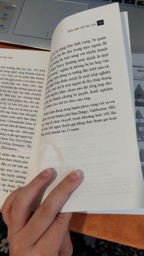 Sách chất lượng giấy xấu, chữ k rõ nét, k có cả mục lục luôn. giống như sách lậu vậy. đề nghị Tiki kiểm tra lại hàng hóa