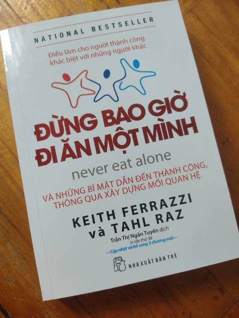 Cuốn sách dành cho người làm kinh doanh, có tham vọng. Hướng dẫn cách ta tìm ra con đường riêng của mình, đặt và đạt được mục tiêu bằng các cách cụ thể nhất. Và quan trọng là hướng dẫn mình tạo dựng các mối quan hệ. Nó không phù hợp với mình, một người muốn có một cuộc sống an phận, làm việc văn phòng không thích kết giao nhiều.
