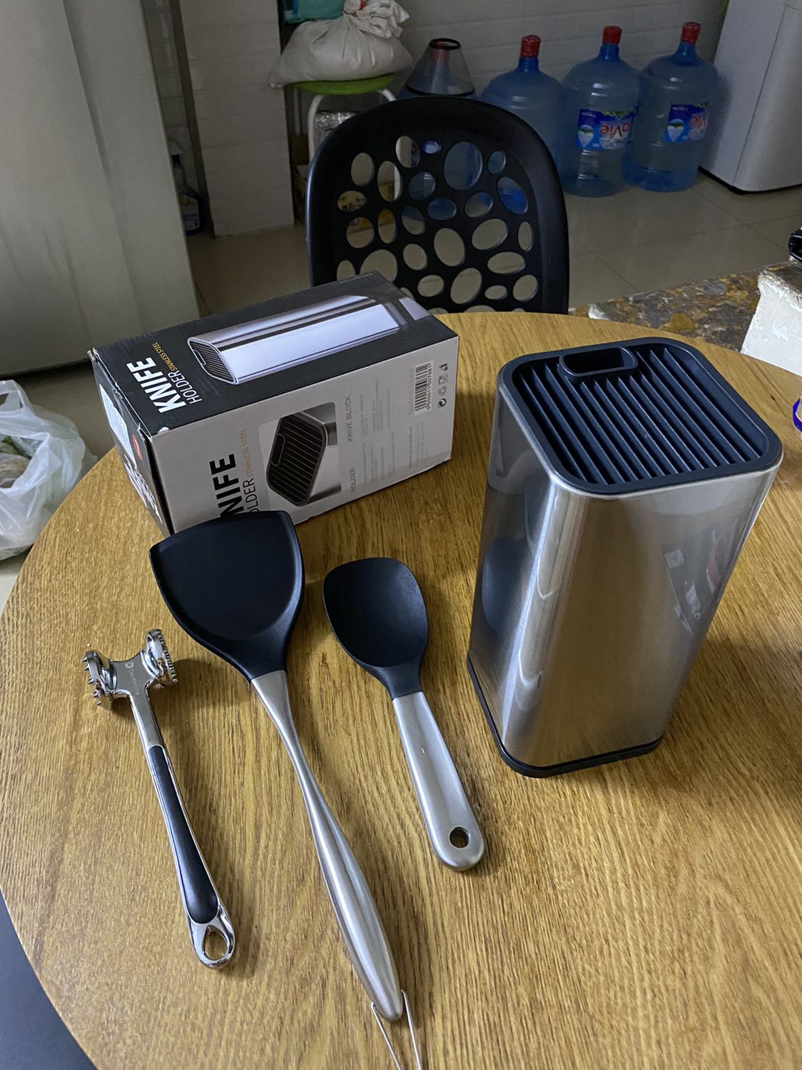 Hàng của Dandihome inox 304 sáng bóng lấp lánh, xài lâu vẫn bóng đẹp , giá cao nhưng rất chất lượng.