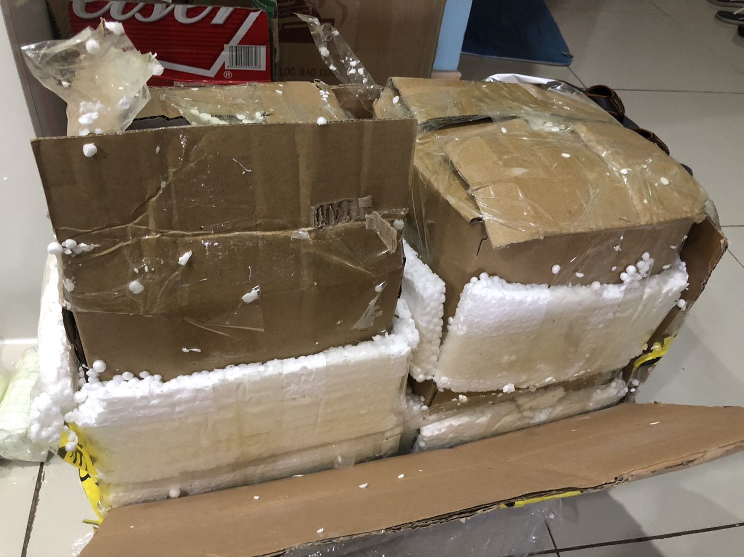 Sản phẩm giá tốt, chất lượng khá! 
Chê phần đóng gói không chuyên nghiệp!