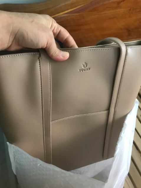 rất thích, đẹp lắm! vừa cái laptop với sách vở!