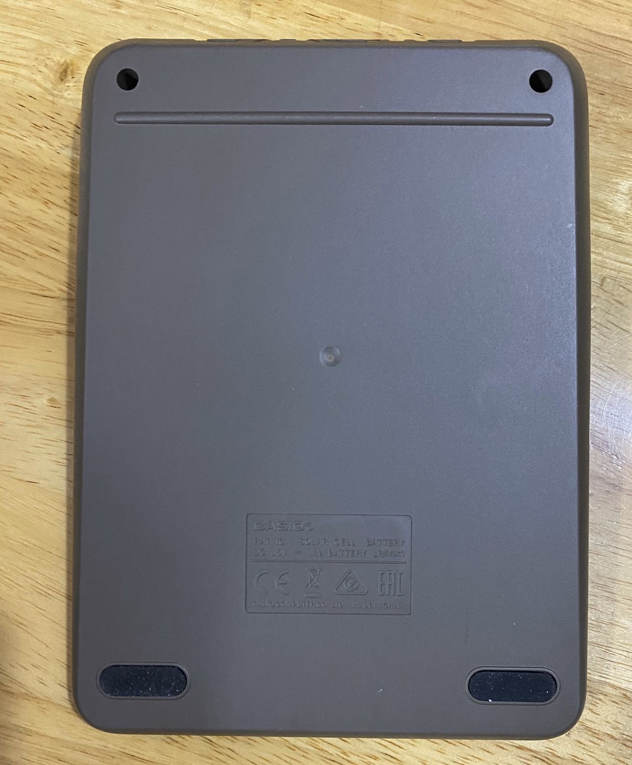 Sản phẩm đẹp, bấm rất thích, phím to, màn hình to rõ ràng. Hàng chính hãng . Giao hàng nhanh ( chỉ 1.5h sau khi đặt hàng) , đóng gói đẹp. Cảm ơn tiki