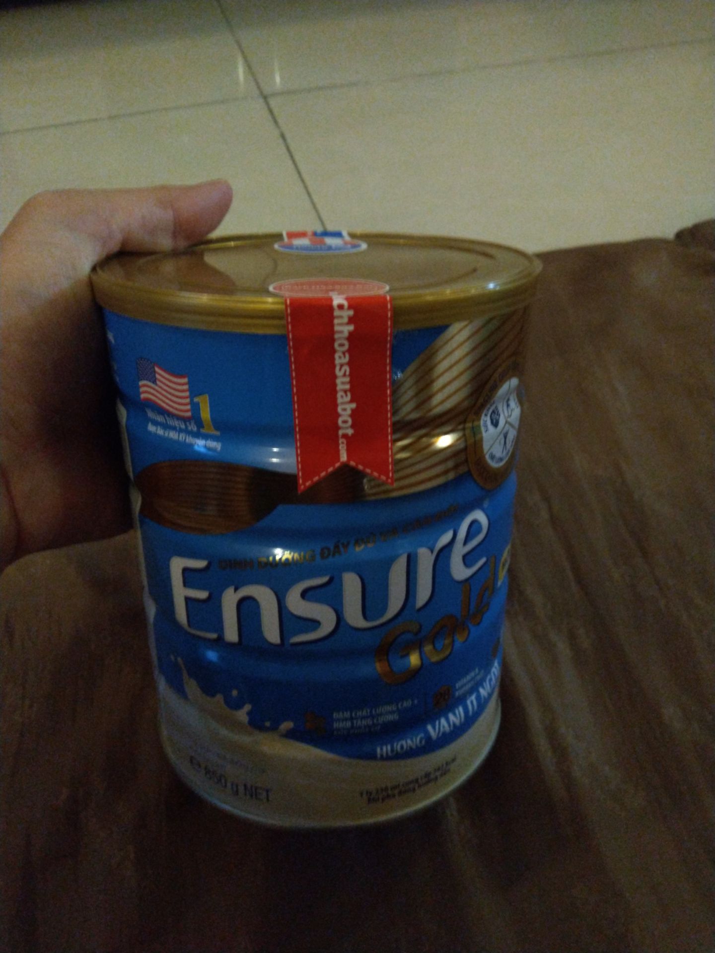 Tiki giao hàng nhanh, giá rẻ. Có điều bị hụt code 50k trong tíc tắc, tiếc ghê. Nói chung sản phẩm chính hãng, thương hiệu uy tín, giá cả tốt. Cảm ơn ạ