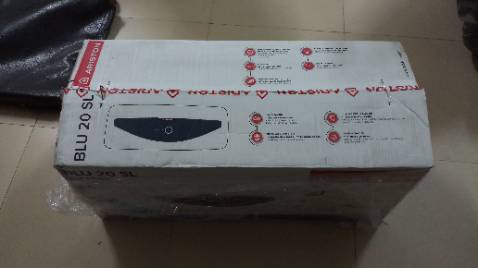 Giao hàng siêu nhanh. Model cũ, 1 đèn báo đang đun nhưng ko quan trọng. Chưa dùng nên chưa đánh giá chất lượng đc.