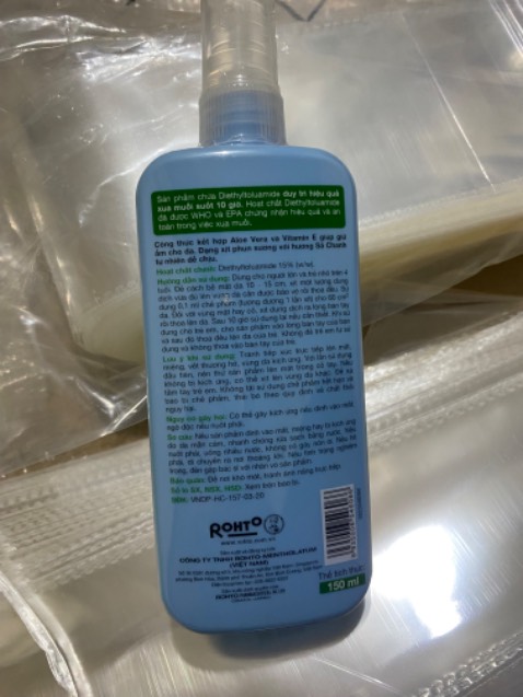 "giao 2h siêu lẹ nha mấy b
Hàng chính hãng, date xa
Mình hay xịt cho con trc khi đi học hay đi ngủ, chân hắn đỡ thâm do muỗi cắn hơn hẳn"