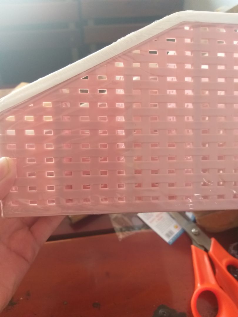 nhỏ gọn, xinh xắn
cầm chắc tay
sản xuất tại Việt Nam