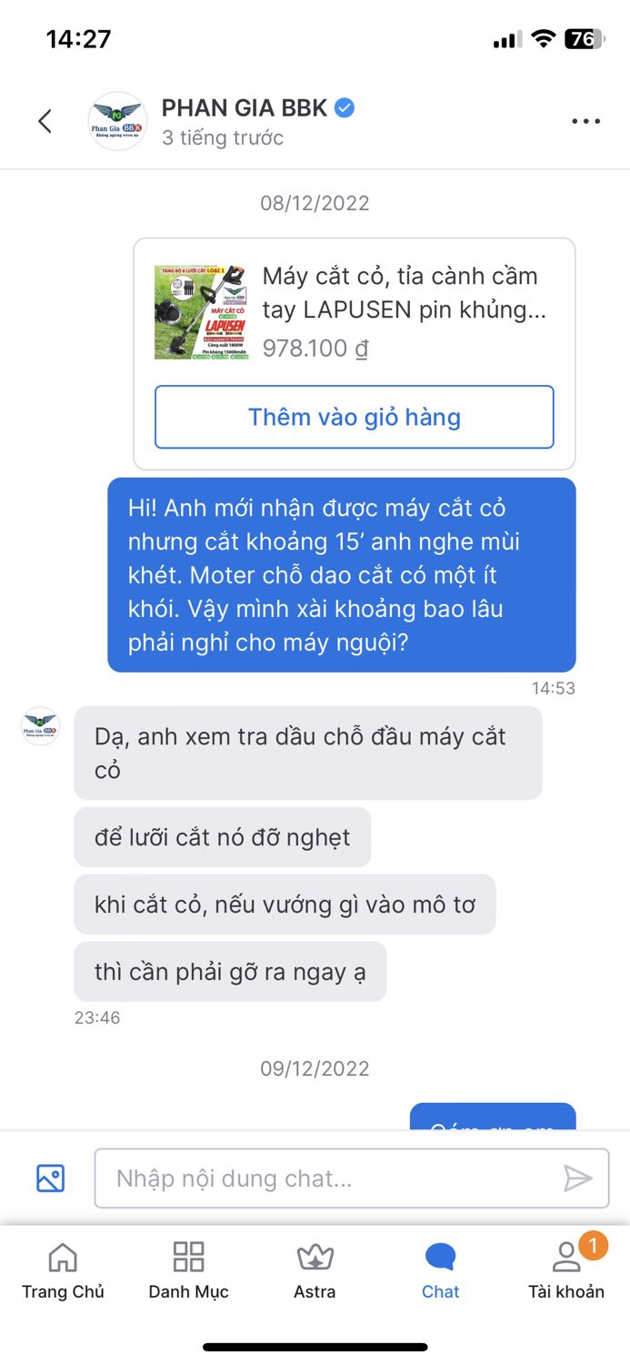 Nhận được hàng, đúng như hình ảnh minh họa gồm 1 cần máy, 8 lưỡi dao và 2 pin. Hiện đang sạc pin, chiều sẽ dùng thử