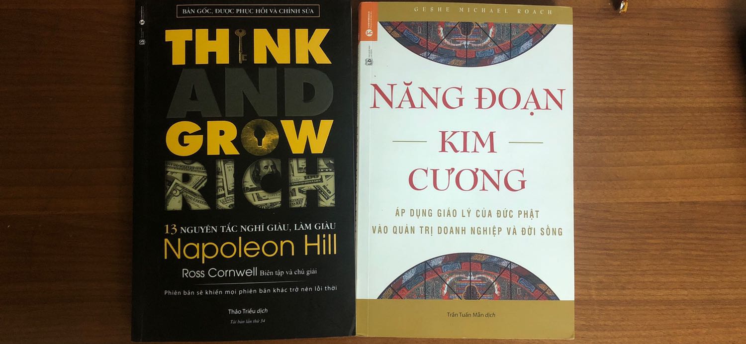 Tôi đã nhận được sách đóng gói rất cẩn thận và sách mới cứng chưa qua sử dụng