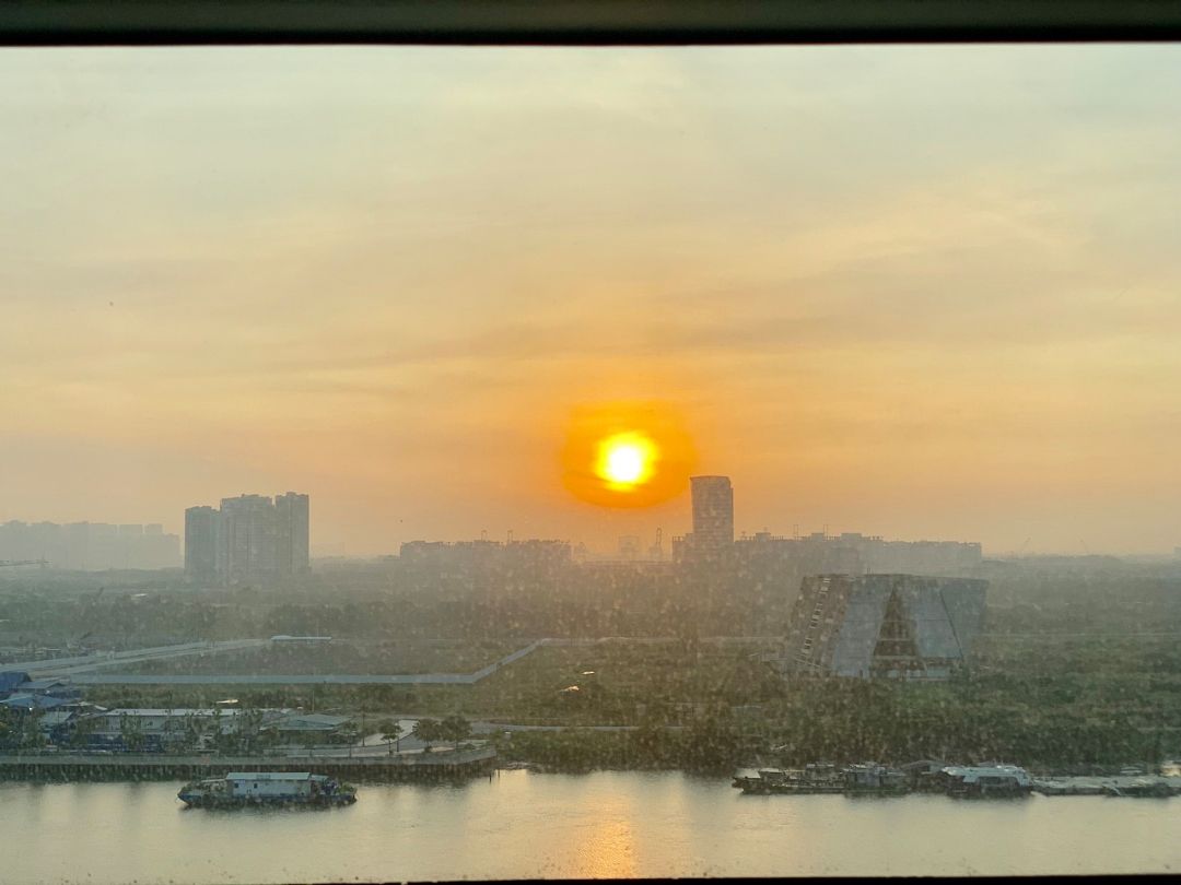 Gạo ngon, mình Mix 2 loại đỏ và đen nấu xong ăn rất ngon, mọi người nên mua, lần sau sẽ ủng hộ shop nữa. Cho shop năm sao nhé!