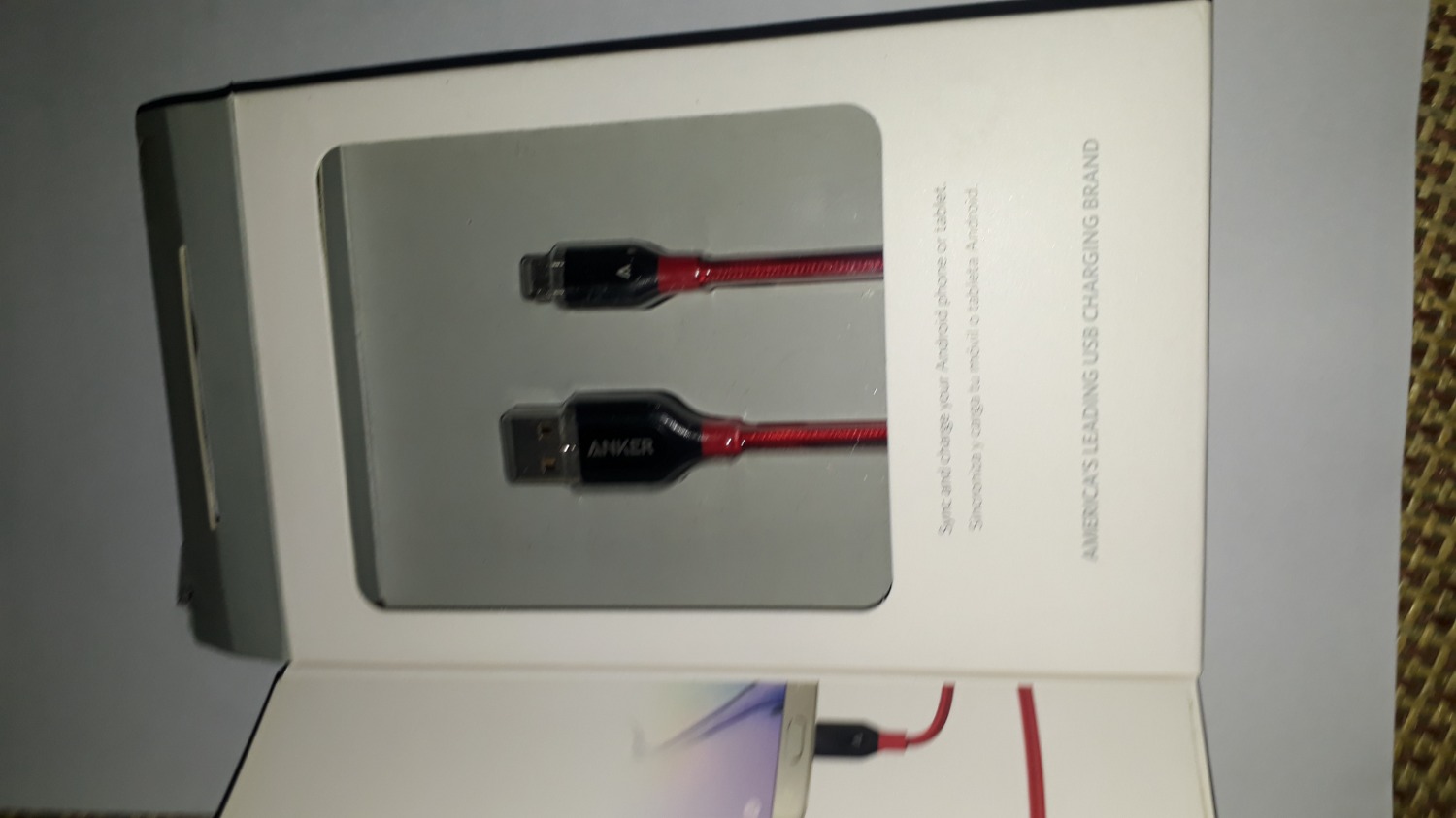 dây cap sac này  tôi mua ngày 26/11/ 2019 của nhà phân phối tikitrading dẹp trông rất xịn , thời gian đầu dùng khá tốt . mấy hôm nay tự nhiên cắm vào rất lỏng được một lúc lại lệch nên sạc châp chờn.  thời hạn bảo hành 18 tháng như vậy tôi có đươc bảo hành ko hả shop