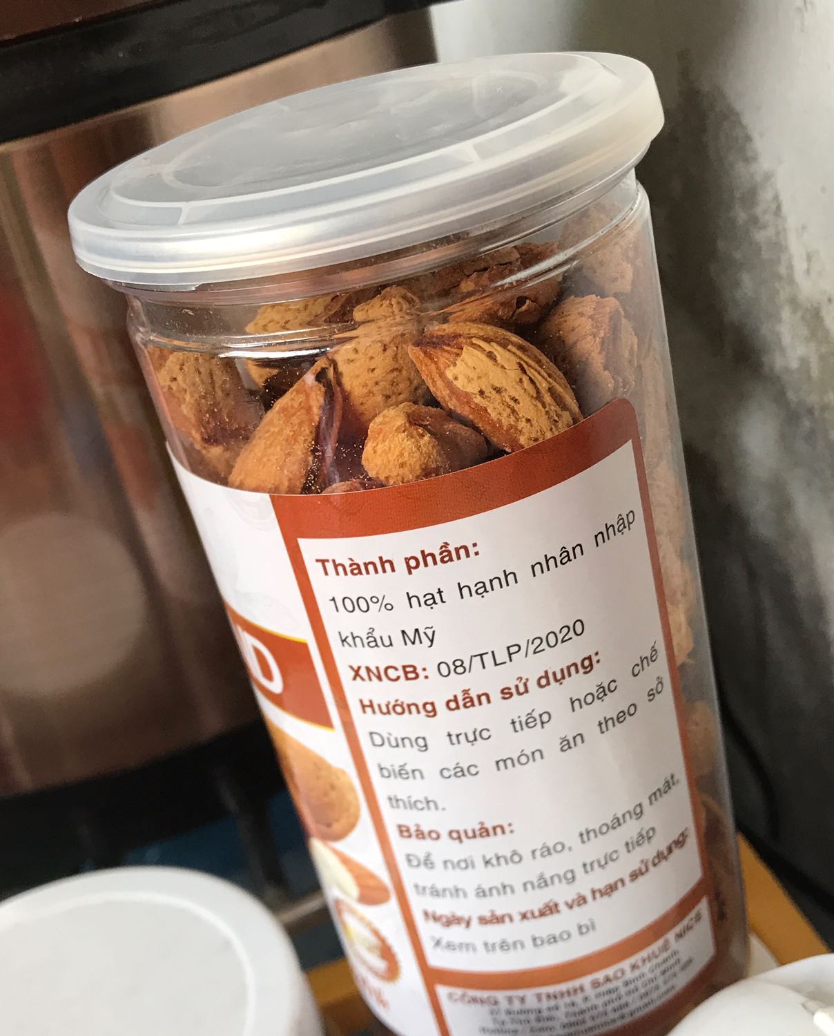 Vỏ cứng quá, ăn rất không tiện