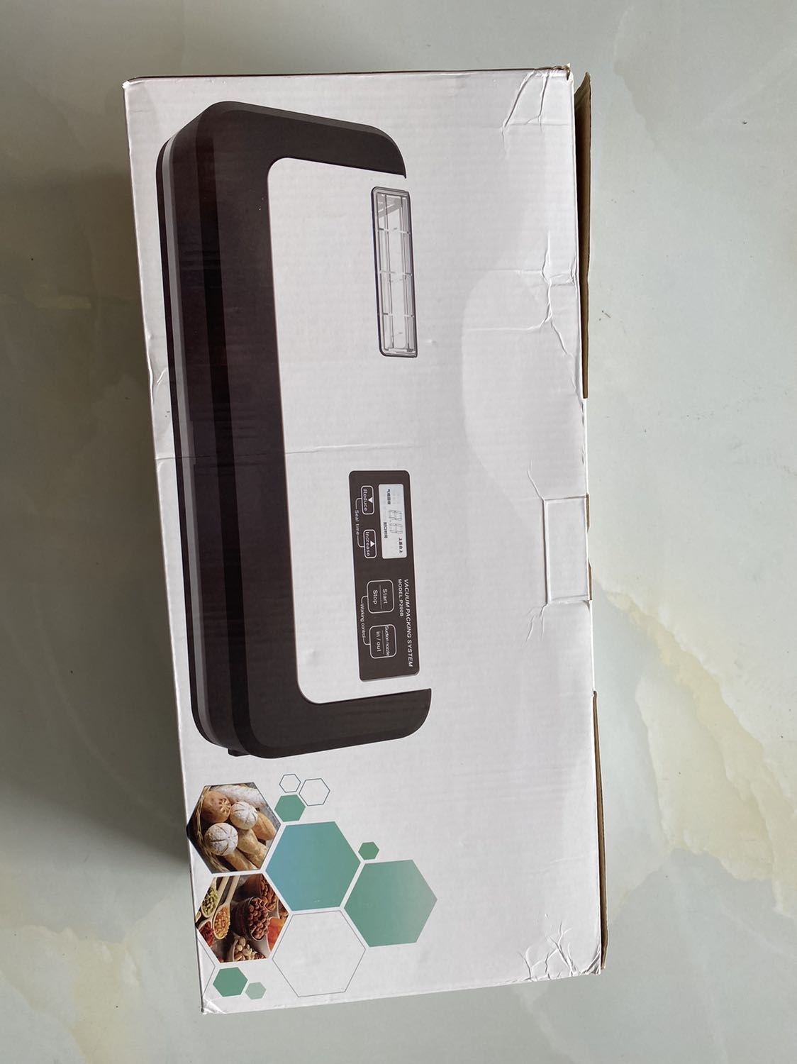 Giao hàng nhanh. Ép miệng túi khá tốt. Sản phẩm ổn. Khi đầu rút hơi thụt vào và đóng miệng túi thì mình thấy chưa hút hoàn toàn hơi. Giao hàng nhanh. Ép miệng túi khá tốt. Sản phẩm ổn. Khi đầu rút hơi thụt vào và đóng miệng túi thì mình thấy chưa hút hoàn toàn hơi.